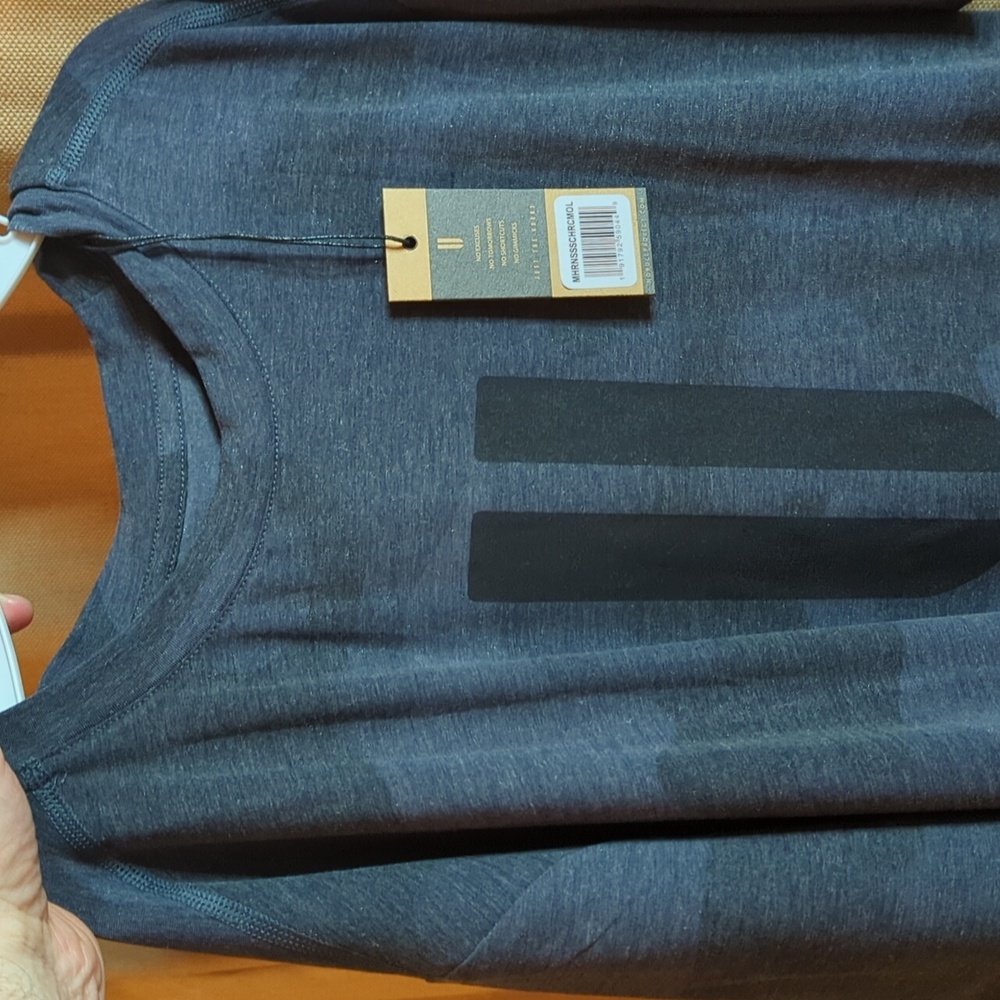 NWT Nobull Charcoal Camo Just the Horns - Large